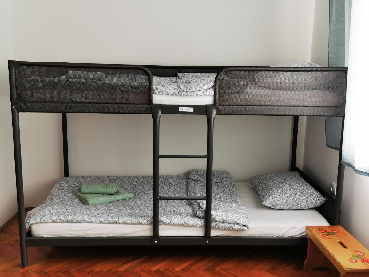 Apartma Patrik โคบาริด ภายนอก รูปภาพ