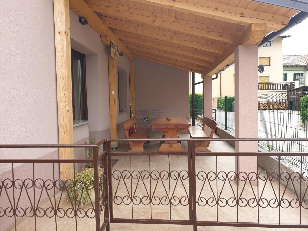 Apartma Patrik โคบาริด ภายนอก รูปภาพ