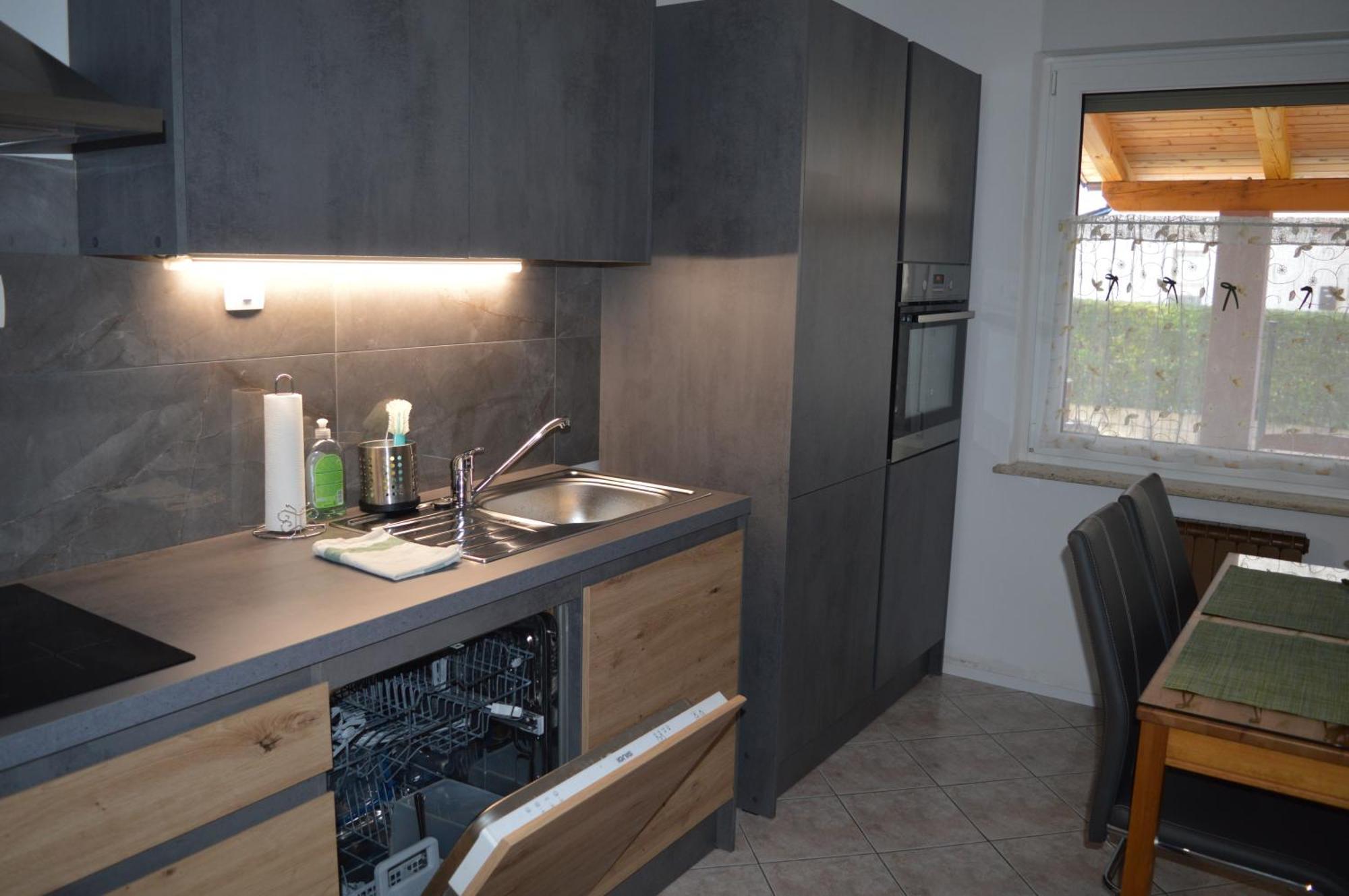 Apartma Patrik โคบาริด ภายนอก รูปภาพ