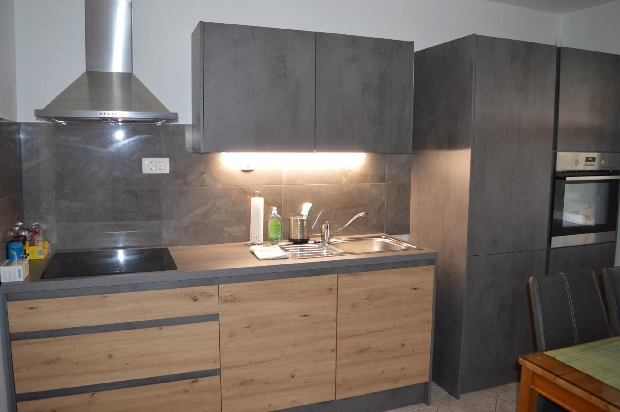 Apartma Patrik โคบาริด ภายนอก รูปภาพ