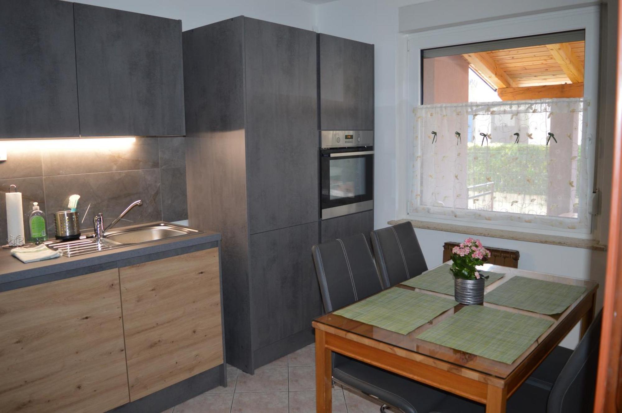 Apartma Patrik โคบาริด ภายนอก รูปภาพ