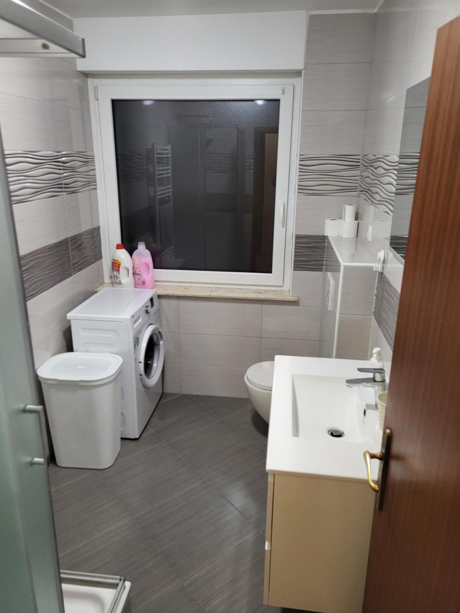 Apartma Patrik โคบาริด ภายนอก รูปภาพ